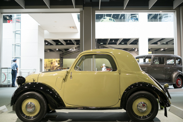 s TOYOTA AUTOMOBILE MUSEUM 08.jpg